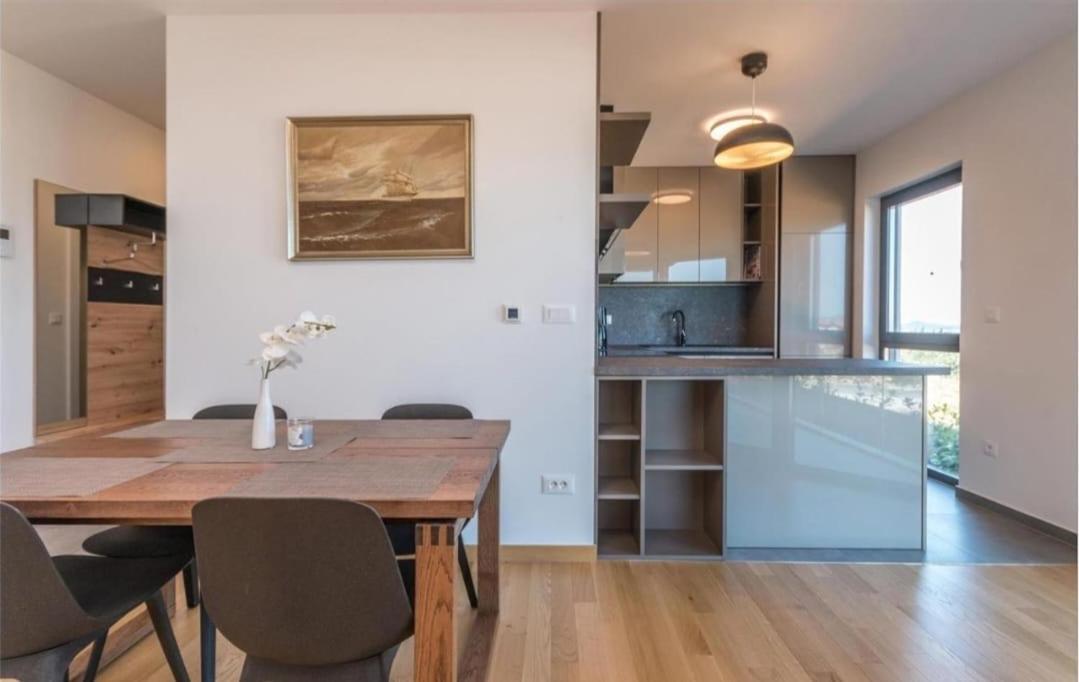 Dvj Apartments 3 Sveti Filip i Jakov Luaran gambar